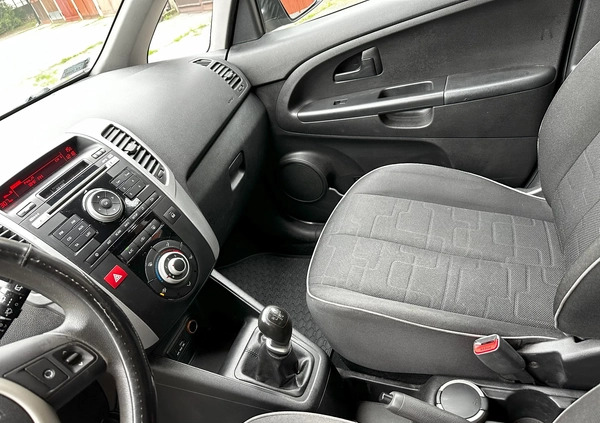 Kia Venga cena 19000 przebieg: 251790, rok produkcji 2010 z Kraków małe 254